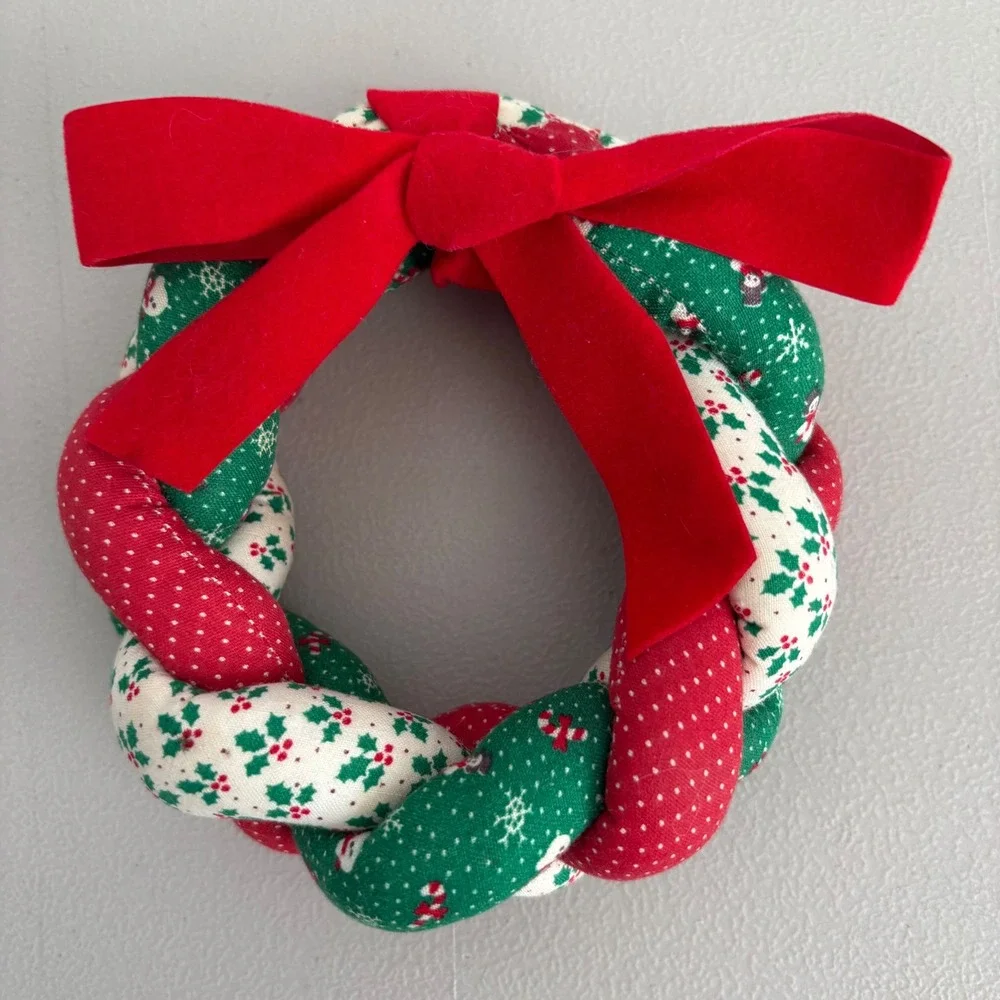 VTG Handmade Fabric Braided Christmas Wreath Ornament Red Velvet Bow 5.5